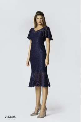 Lace midi dress