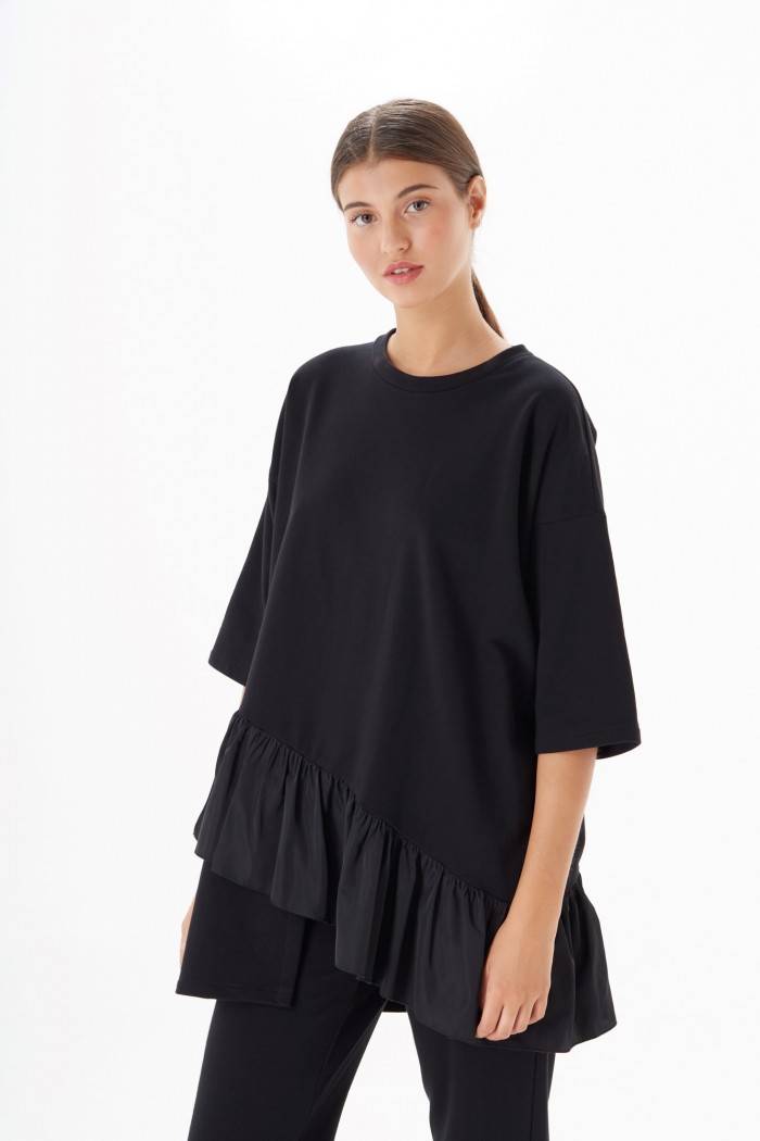 OVER SIZE RUFFLE BLOUSE